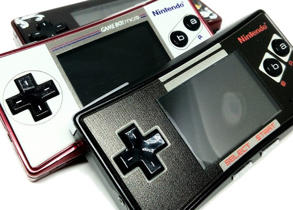 グリーン・ホワイト系 完成品♪ 【20周年】GAMEBOY microファミコン