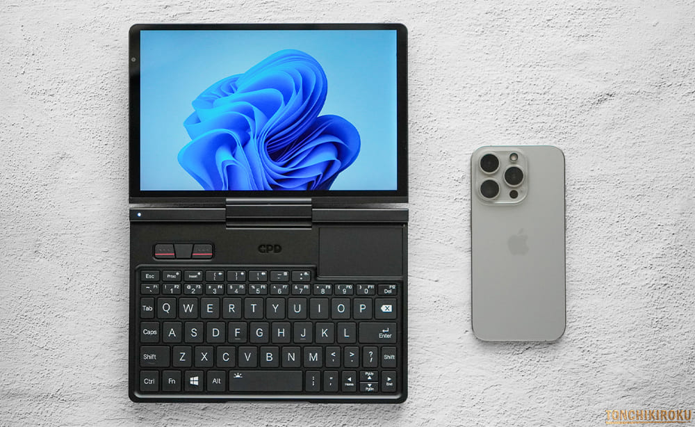 GPD Pocket 4　サイズ感