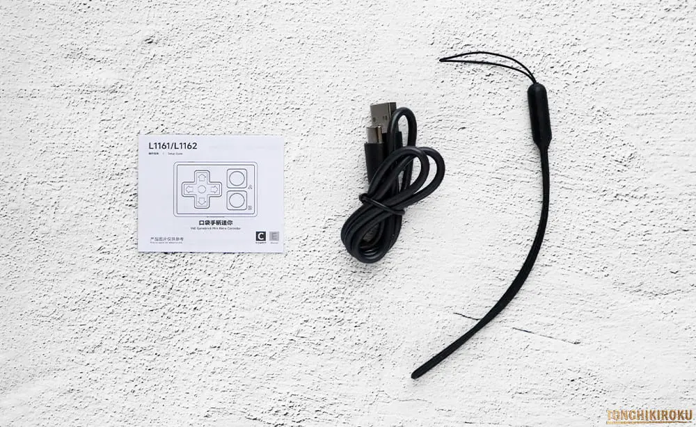 IINE Gamebrick Mini Retro Controller　付属品