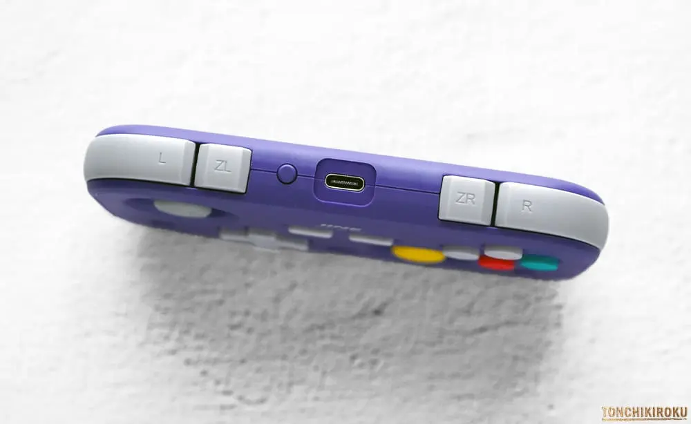 IINE Retro Pocket Game Controller　インターフェース