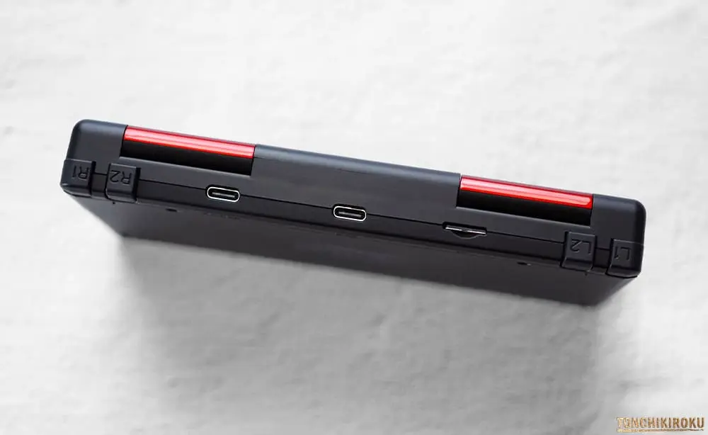 ANBERNIC RG DS 操作性