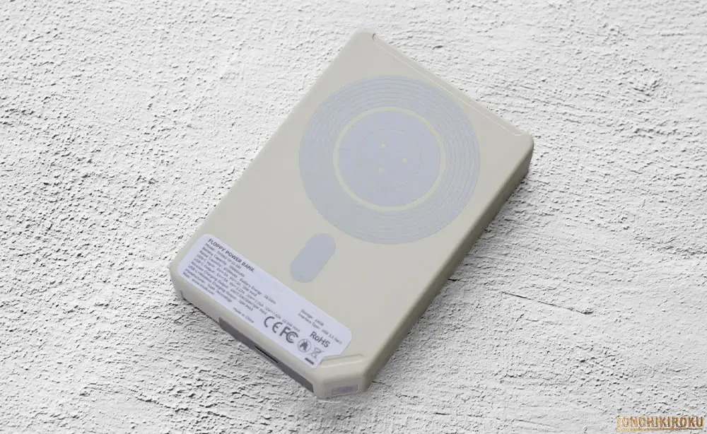 FLOPPY POWER BANK　インターフェース