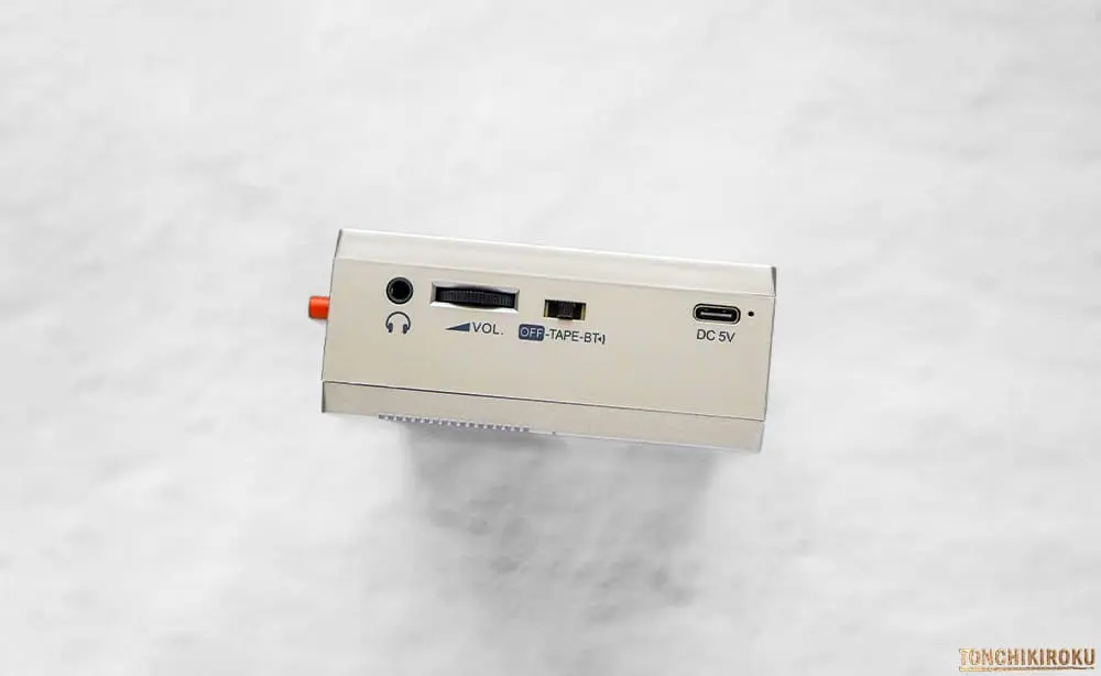 カセットテープレコーダー　T7　インターフェース